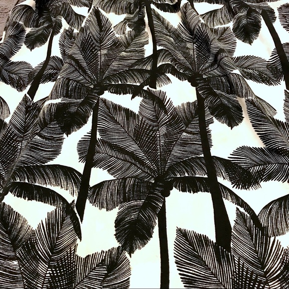 Adorable Palm Leaf Print Sun Dress - Picture 7 of 8